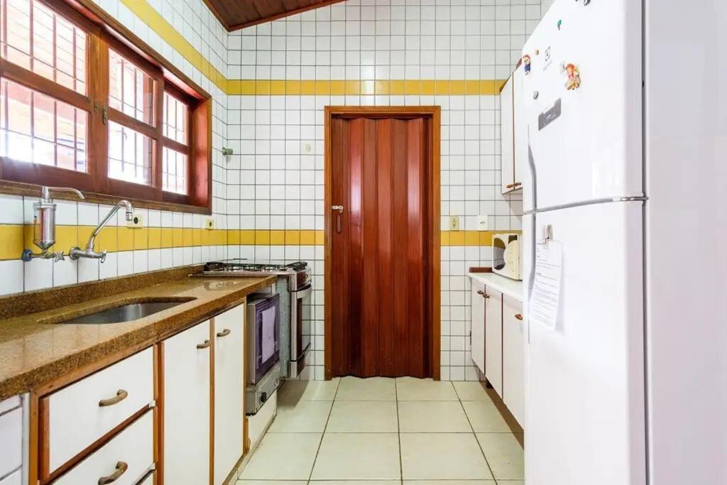 Bh4 - Bh4: Casa Com Piscina Ao Lado Da Praia Grande Ubatuba Luaran gambar